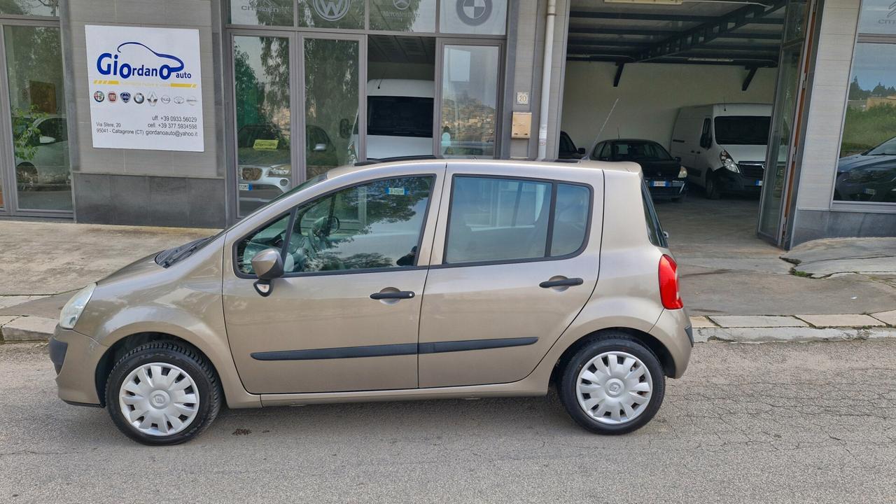 Renault Modus 1.2 16V Dynamique