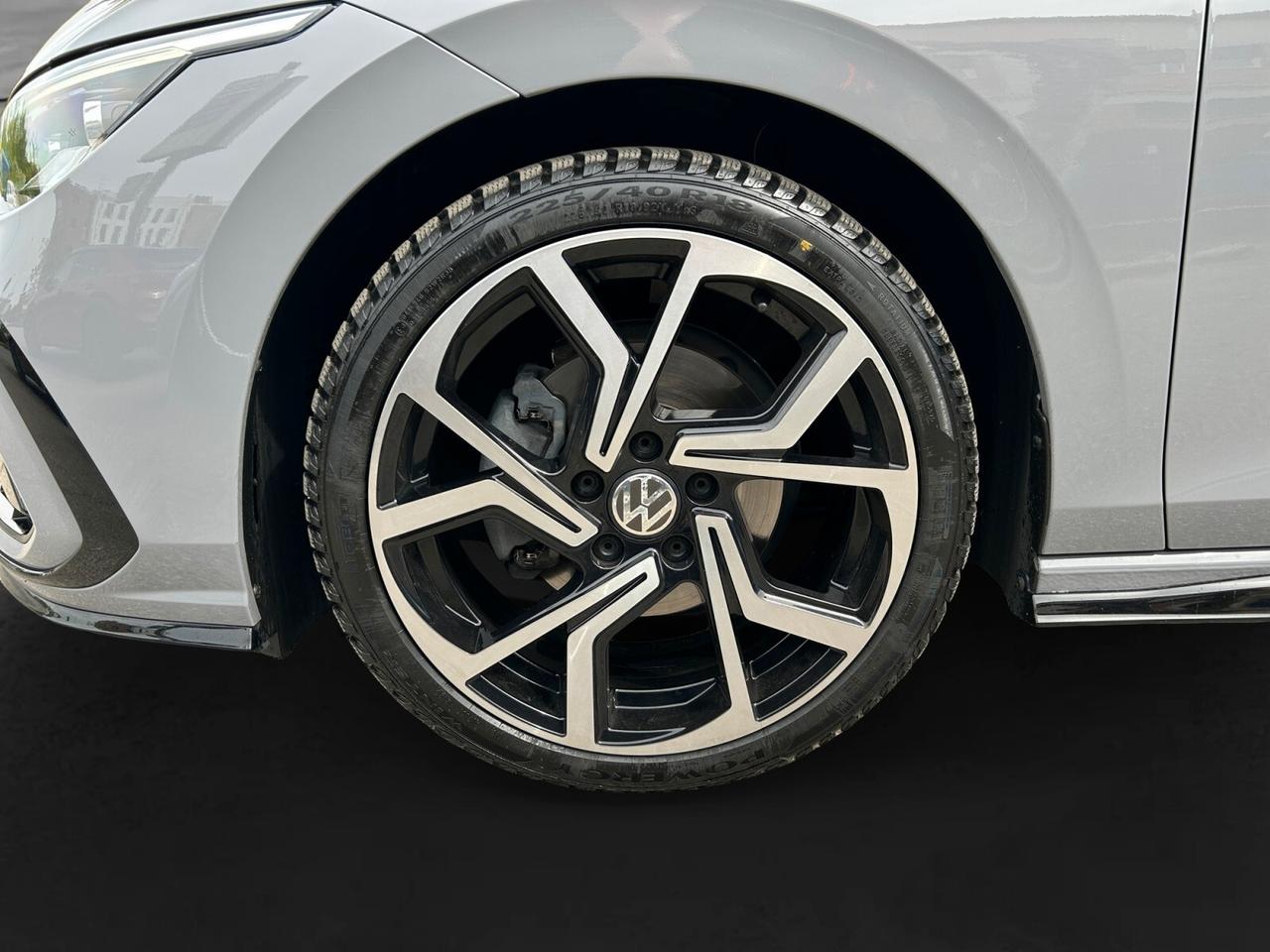 Volkswagen Golf 2.0 TDI 150 CV DSG SCR R-Line