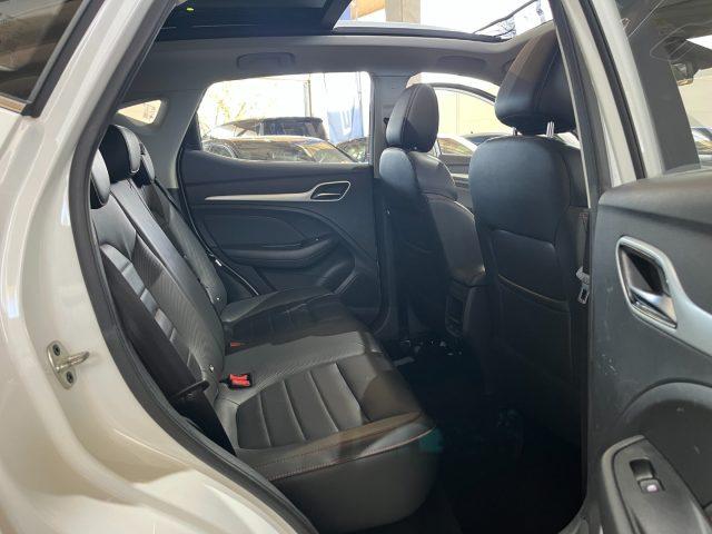 MG ZS 1.0T-GDI Luxury /TETTO APRIB./PELLE/CAR PLAY+NAVI