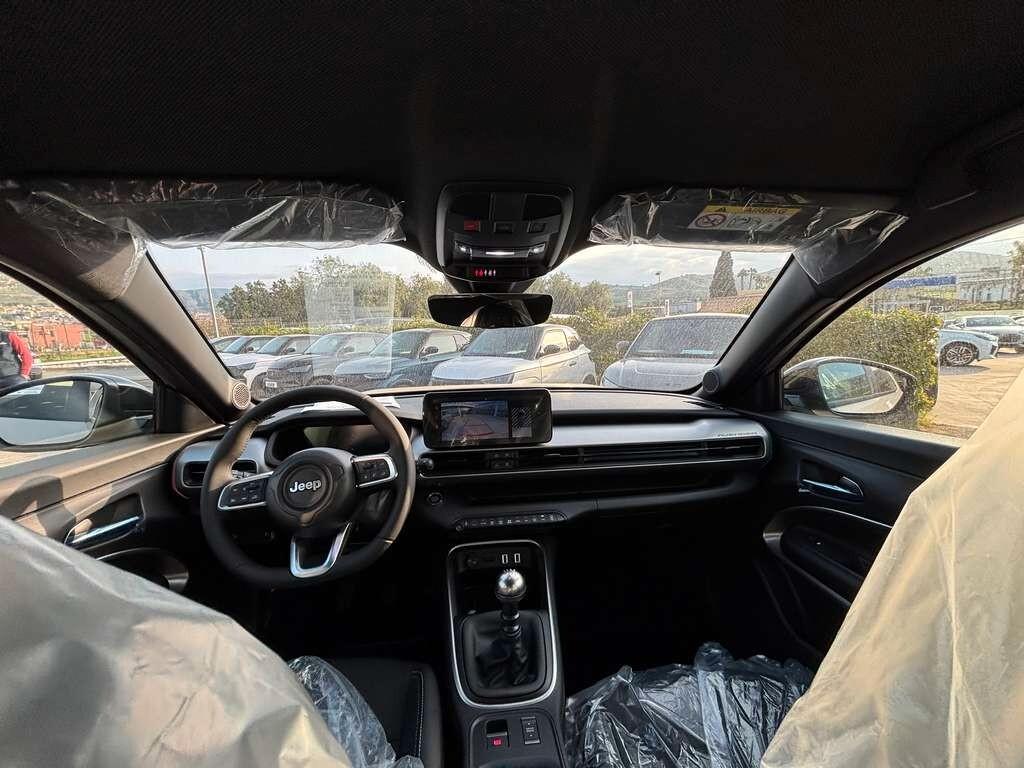 Jeep Avenger 1.2 Turbo 100 CV Summit a 234 euro al mese