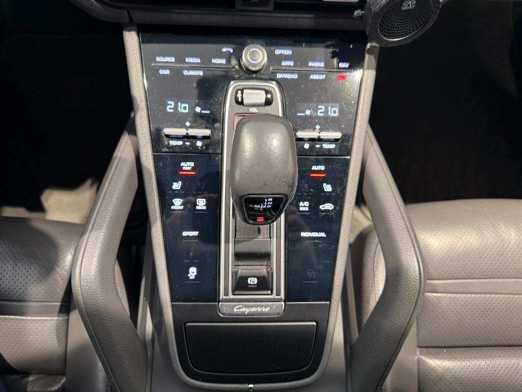 Porsche Cayenne 3.0 V6