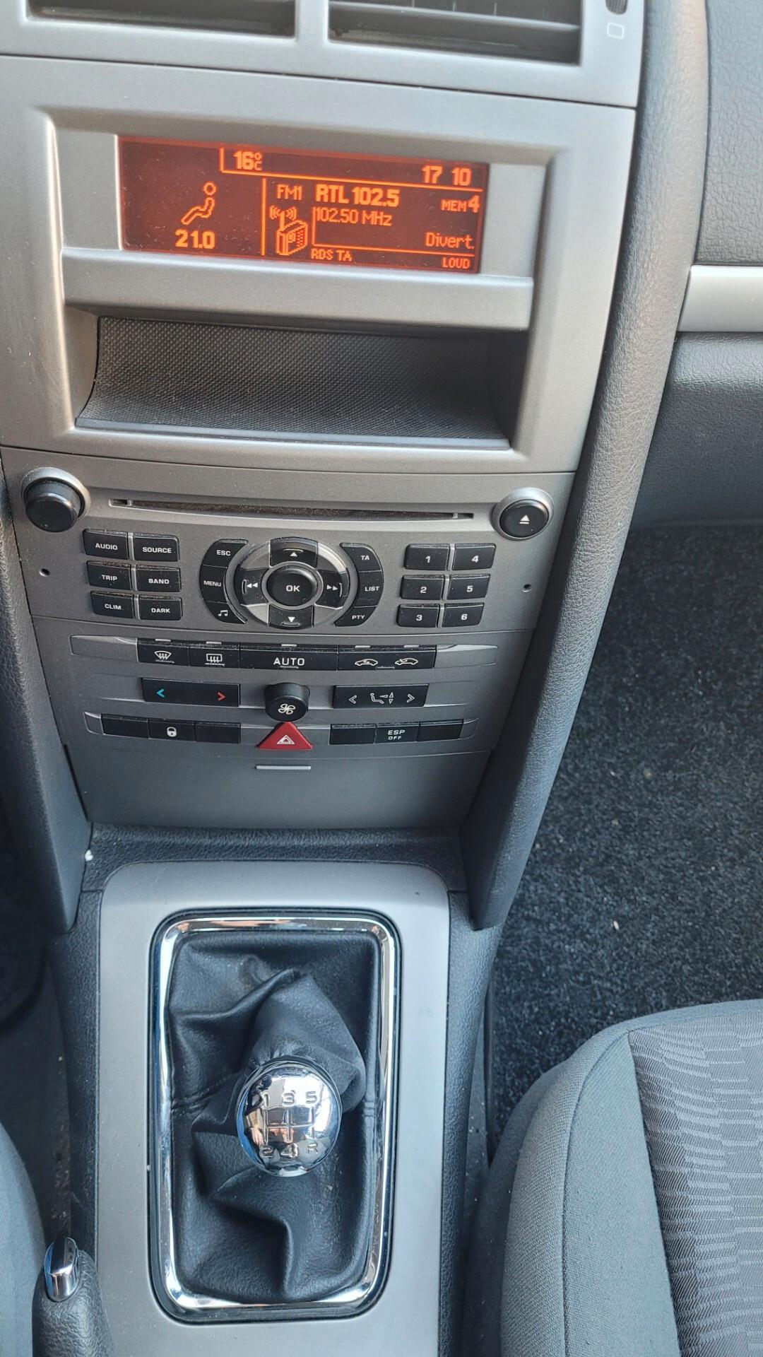 Peugeot 407 1.6 HDi Confort