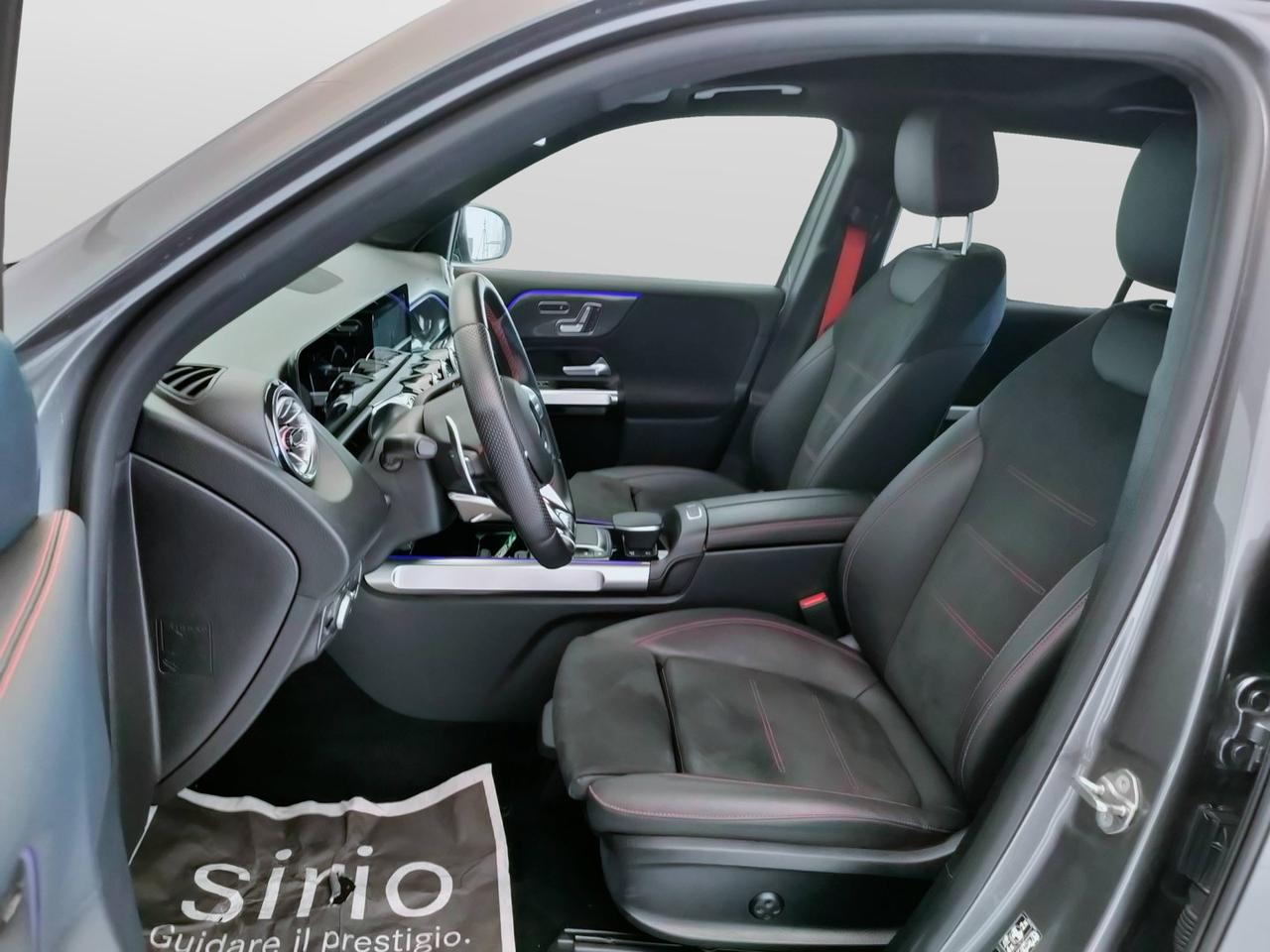 Mercedes-Benz GLB - X247 2019 - GLB AMG 35 4matic auto