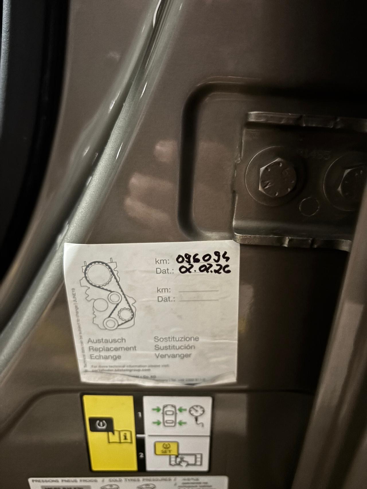 Peugeot 208 1.2 BENZINA 82CV Allure NEOPATENTATO