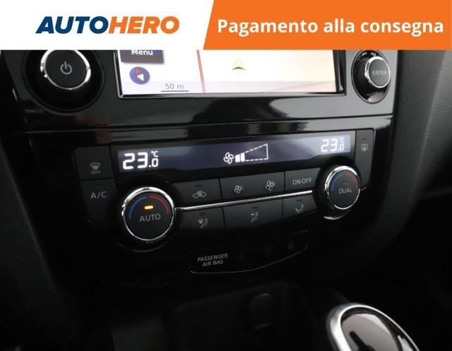 NISSAN Qashqai 1.2 DIG-T N-Connecta