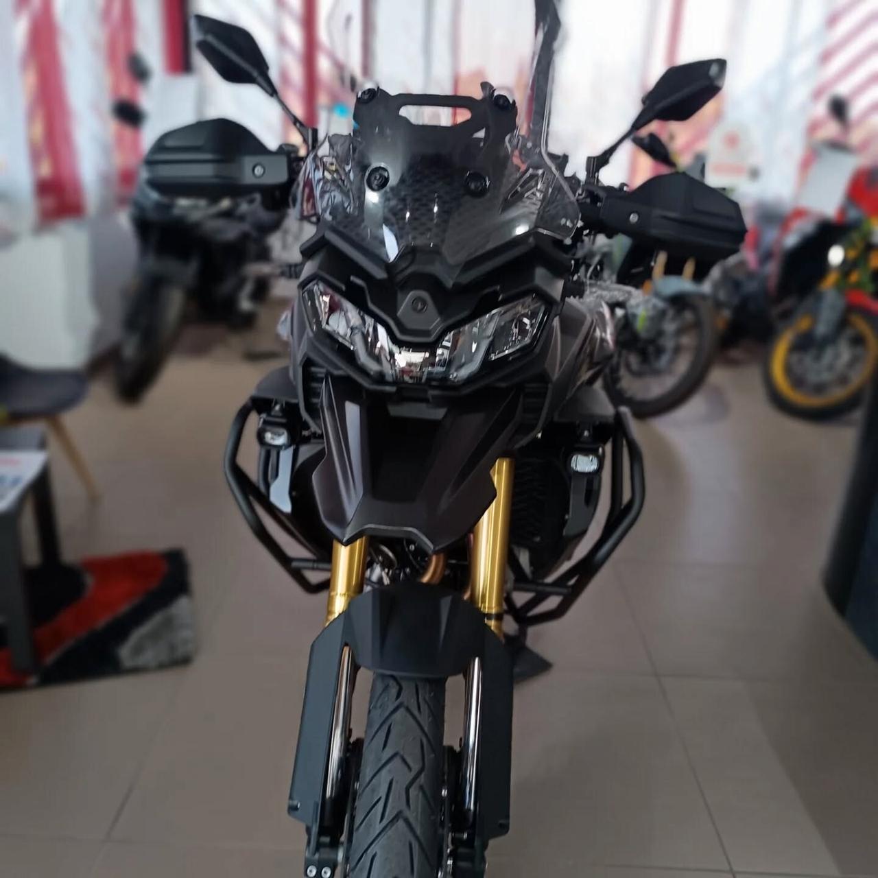 Voge Valico 900 Black Knight PRONTA CONSEGNA!!