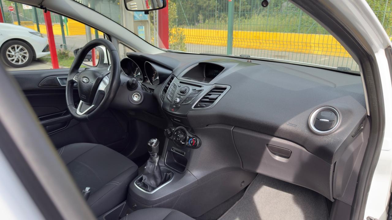 Ford Fiesta 1.0 80CV 5 porte Titanium 2013