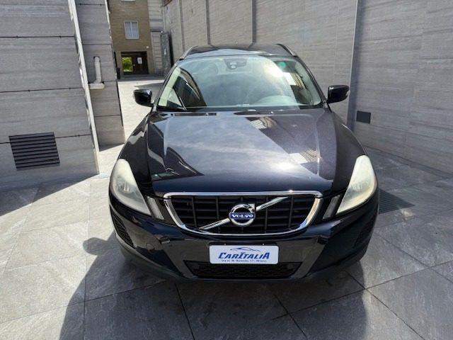 VOLVO XC60 D3 AWD Geartronic Momentum