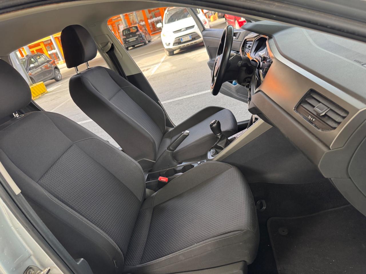 Volkswagen Polo 1.0 benzina Rline 95CV euro6D 2021