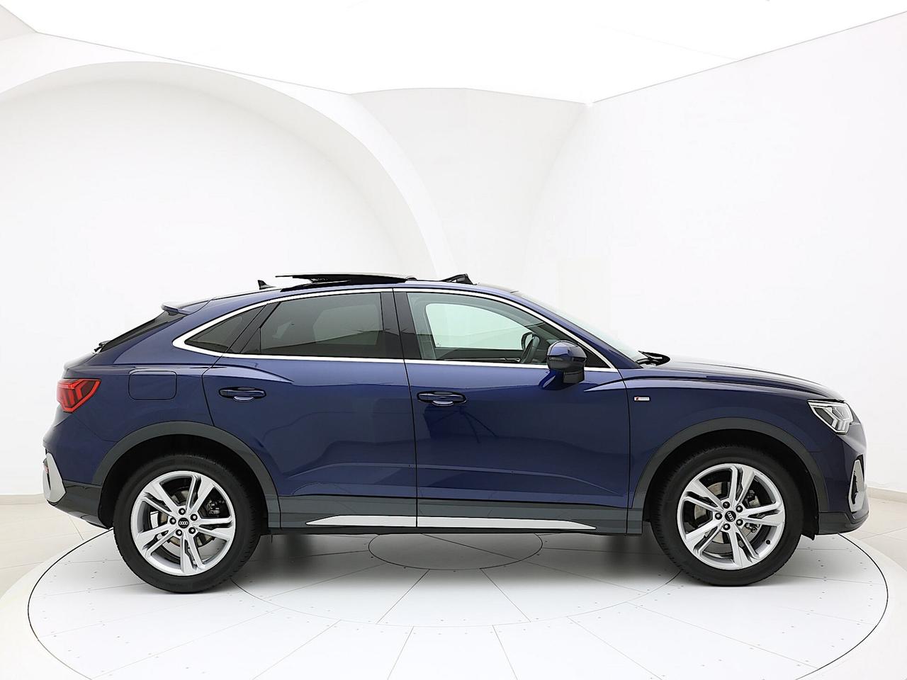 Audi Q3 SPB 35 TDI S Line Edition TETTO APRIBILE