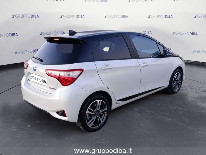 Toyota Yaris III 2017 5p Benzina 5p 1.5h y20 Bitone