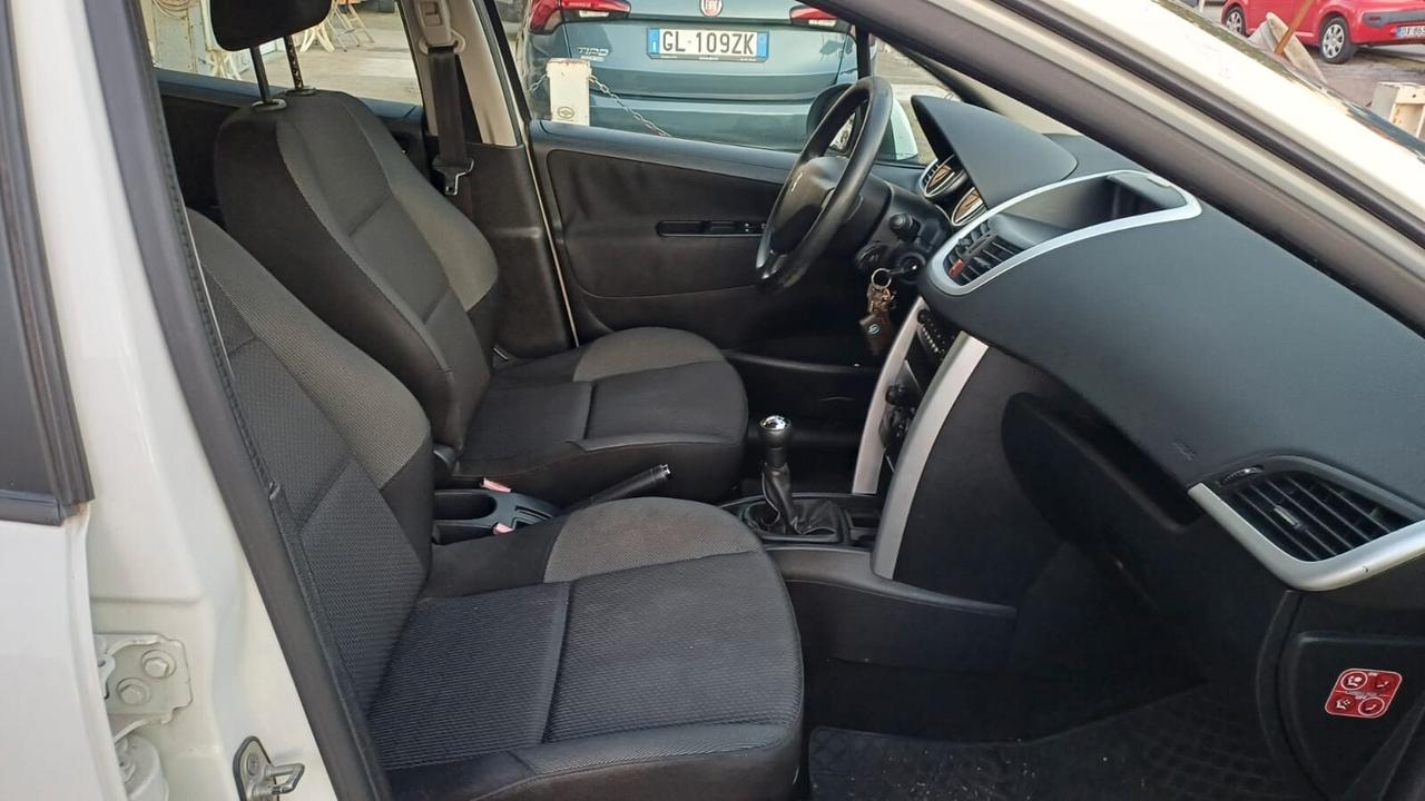 Peugeot 207 Plus 1.4 8V 75CV 5p. ECO GPL 2013