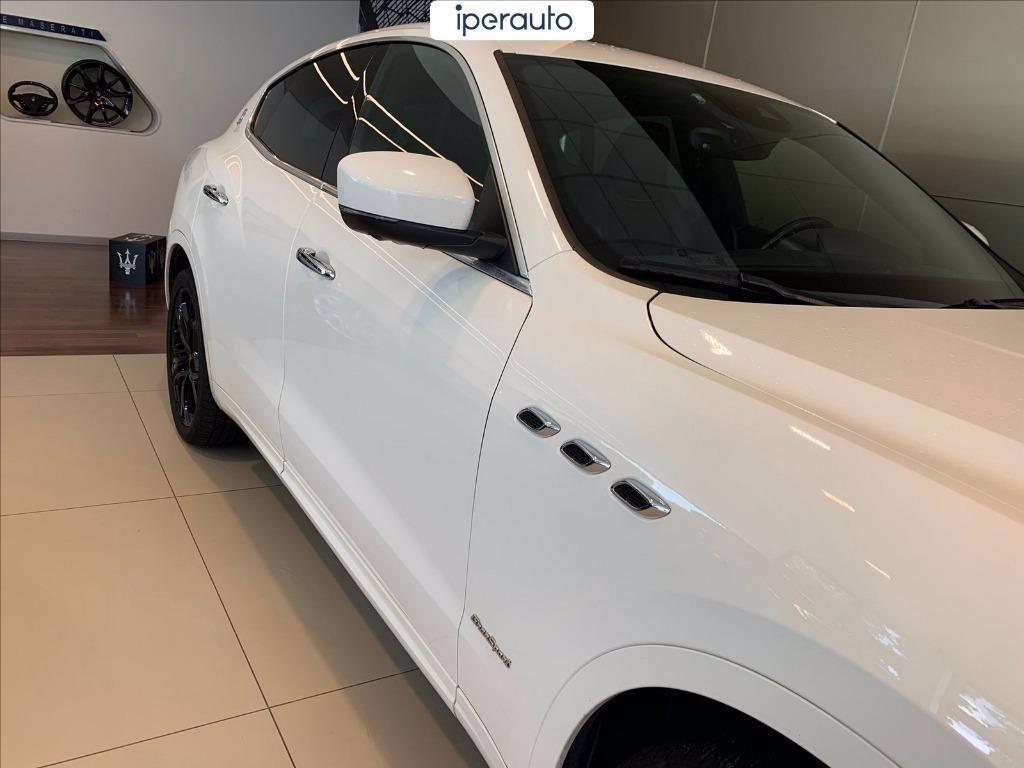 MASERATI Levante 3.0 v6 gransport 250cv auto del 2018