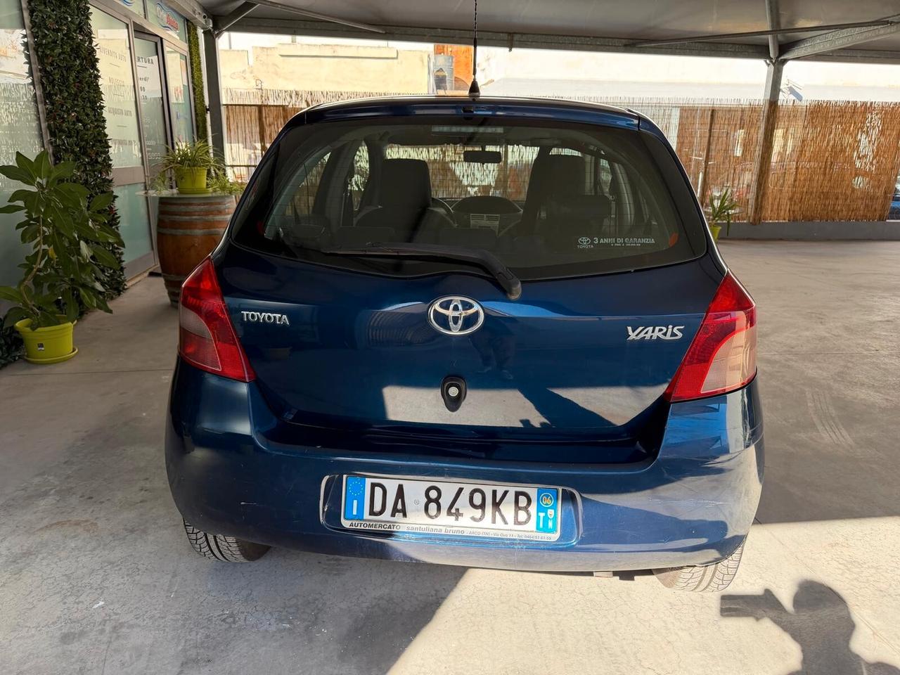 Toyota Yaris 1.3 5 porte Sol