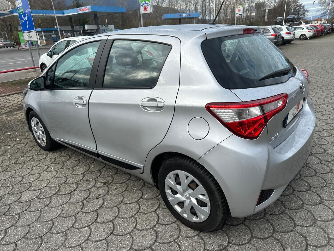 Toyota Yaris 1.0 72 CV 5 porte Active