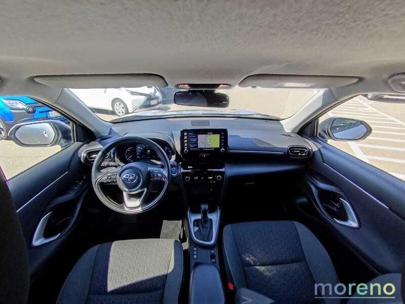 Toyota Yaris Cross 1.5h Business fwd 116 CV e-cvt