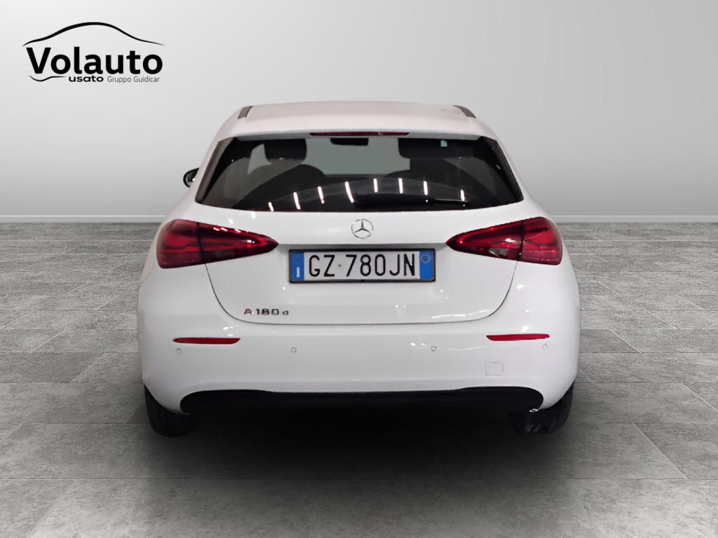 Mercedes-Benz Classe A - W177 2023 - A 180 d Advanced auto