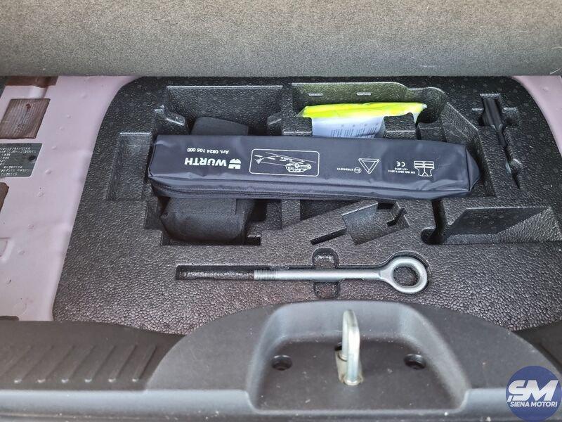 FIAT 500C 500 1.0 Hybrid Dolcevita