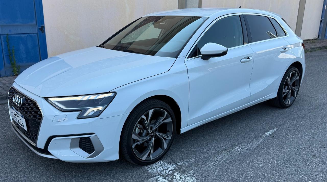 Audi A3 SPB 2.0 TDI S tronic Business .. 2022