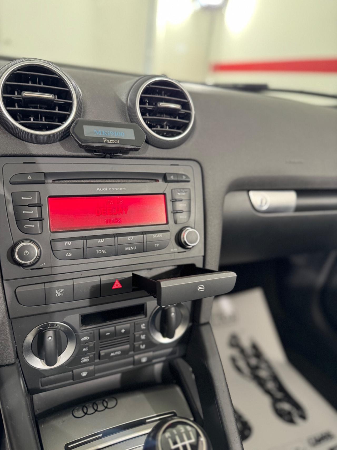 Audi A3 Cabrio 1.9 TDI S-LINE NEOPATENTATI