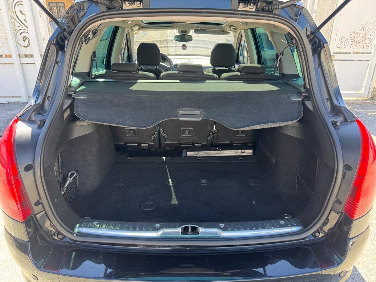 Peugeot 308 SW 2.0 DIESEL 136CV Ciel Féline 2008