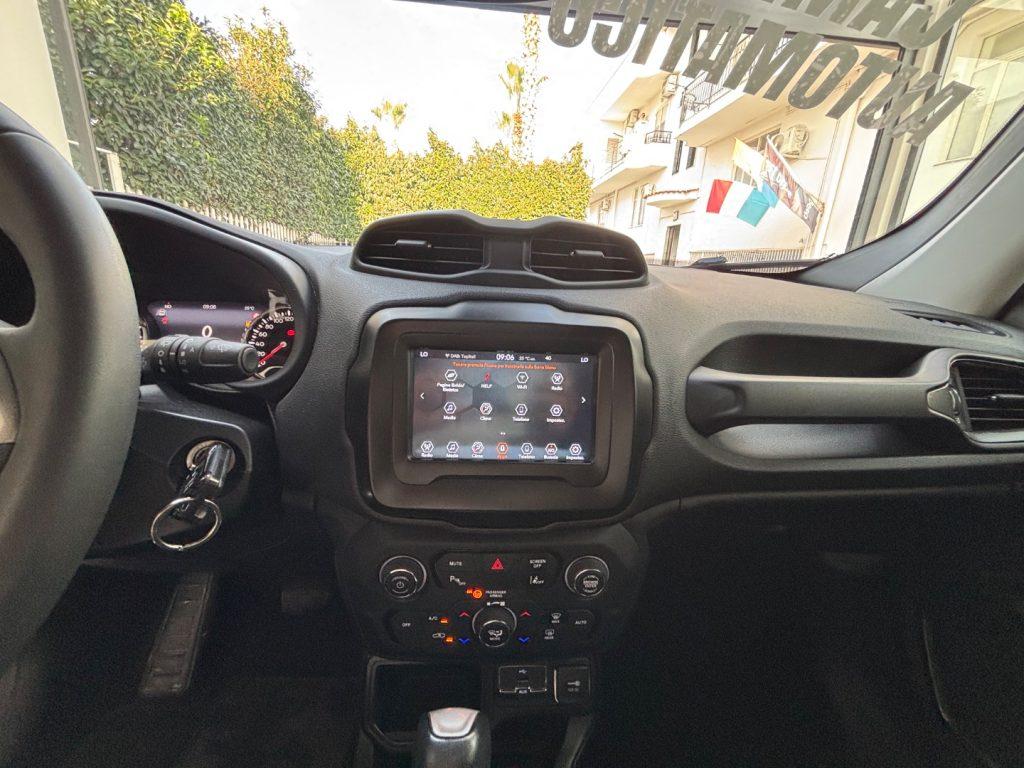 Jeep Renegade 1.5 Turbo T4 MHEV Limited tua da €199,00 mensili