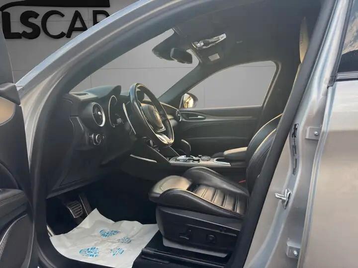 ALFA ROMEO STELVIO VELOCE 210CV - OFFERTA FINO AL 31 DICEMBRE