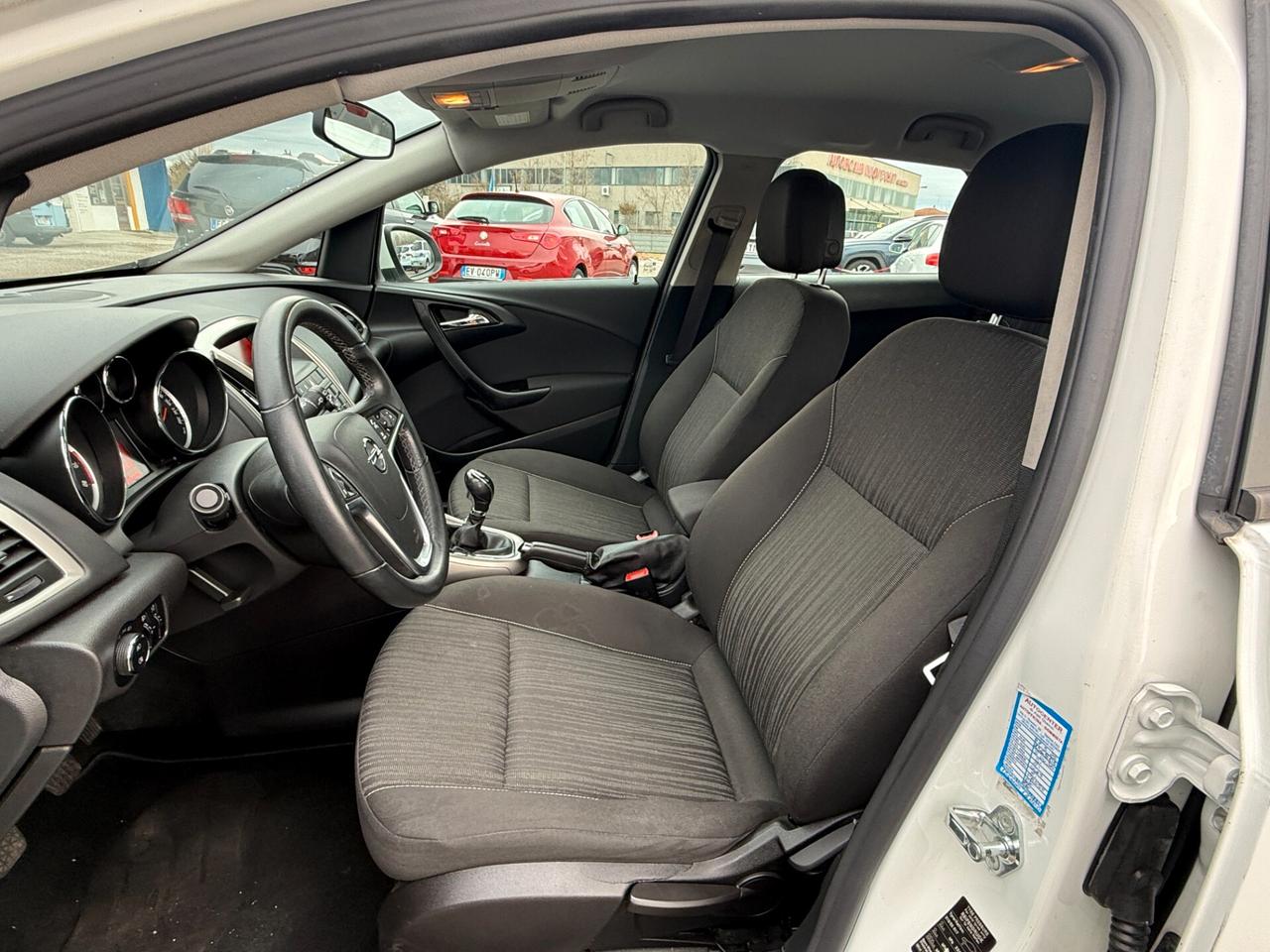 Opel Astra 1.4 Turbo 140CV Sports Tourer GPL Tech Cosmo