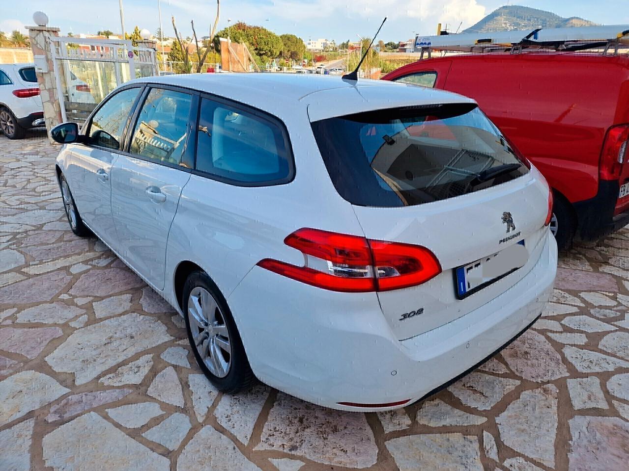 Peugeot 308 BlueHDi 130 S&S SW 2018