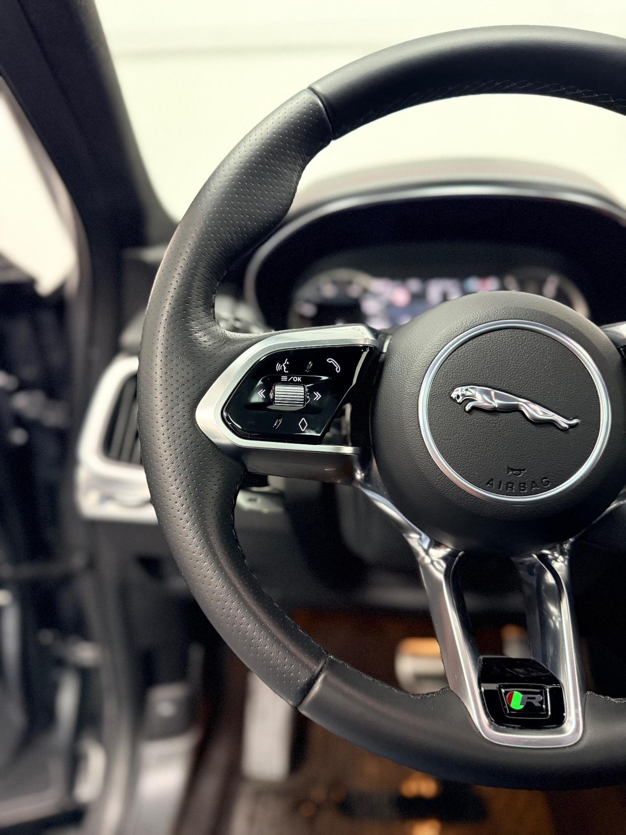 Jaguar E-Pace 2.0D I4 163 CV AWD R-Dynamic HSE 06/2023 Euro 6D