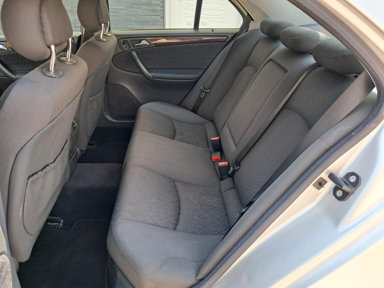 Mercedes-benz C 200 CDI Elegance