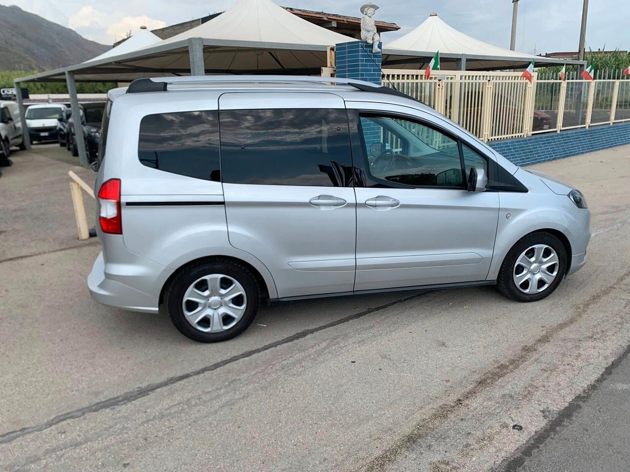 Ford Tourneo Courier 1.5 TDCI 75 CV S&S Plus