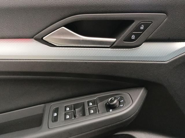 VOLKSWAGEN Golf 2.0 TDI 150 CV DSG SCR Life