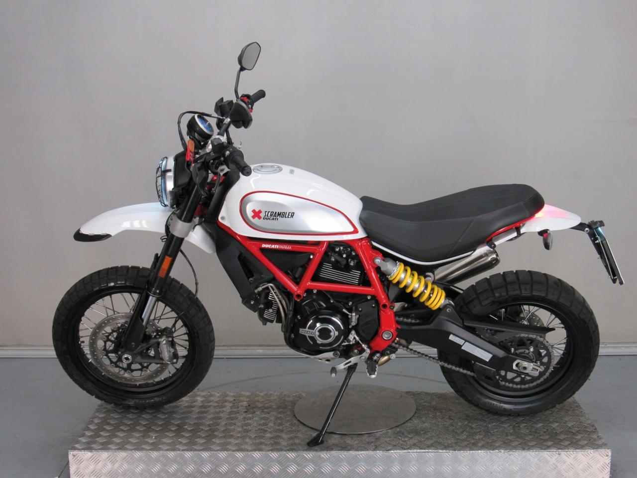 Ducati Scrambler 800 DESERT SLED