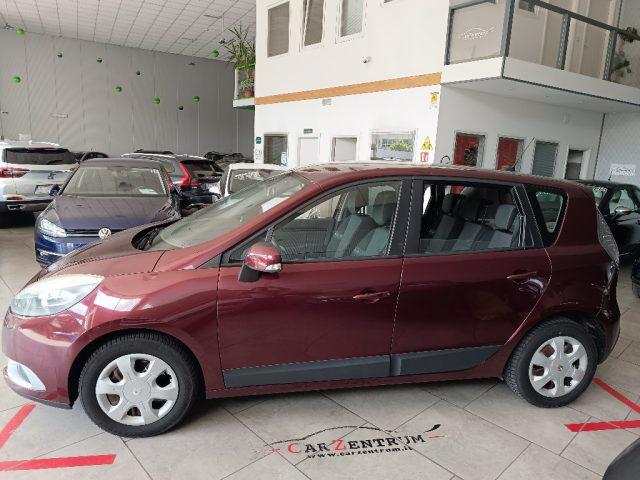 RENAULT Scenic Scénic XMod 1.5 dCi 110CV EDC