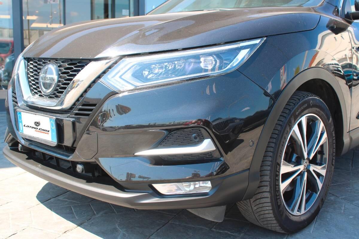 Nissan Qashqai 1.5 dci N-Connecta 115cv AUTO con TETTO PANORAMICO