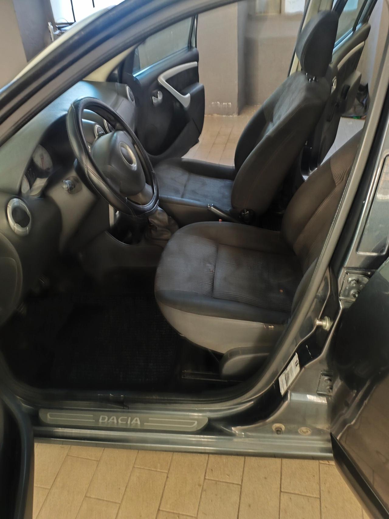 Dacia Logan 1.4 Lauréate