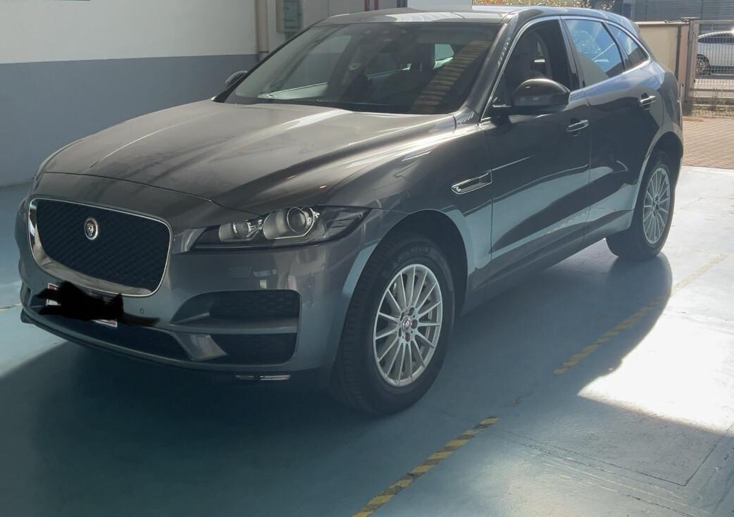 Jaguar F-Pace 2.0 D 180 CV AWD