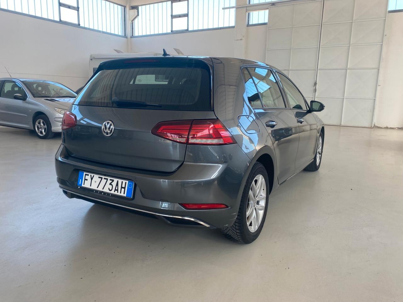 Volkswagen Golf 1.5 TGI DSG 5p. Business BlueMotion Technology