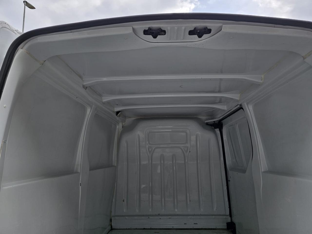 Renault Master 28 2.3 Dci PC TN 3 Posti- Coibentazione leggera