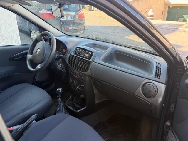 Fiat Punto Classic 1.2 5 porte Active GPL scade 20