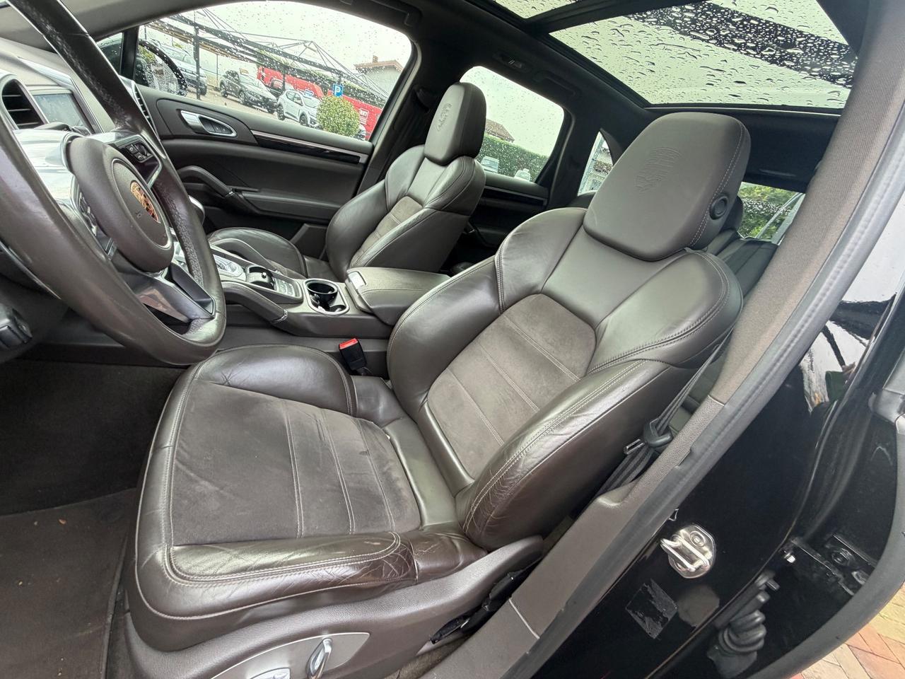 Porsche Cayenne 3.0 Diesel Platinum Edition