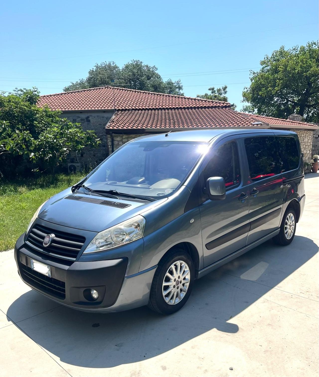 Fiat Scudo 2.0 MJT 120CV 8 POSTI OTTIME COND LEGGI TUTTO
