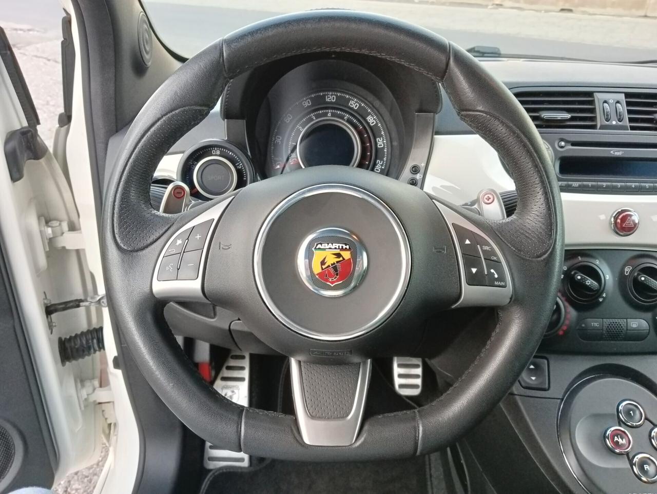 Abarth 500 1.4 Turbo T-Jet CAMBIO MTA