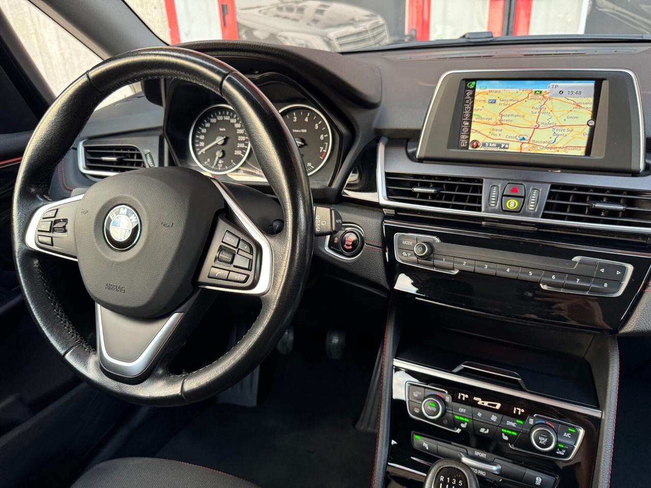 Bmw 218i Active Tourer Sport Luxury