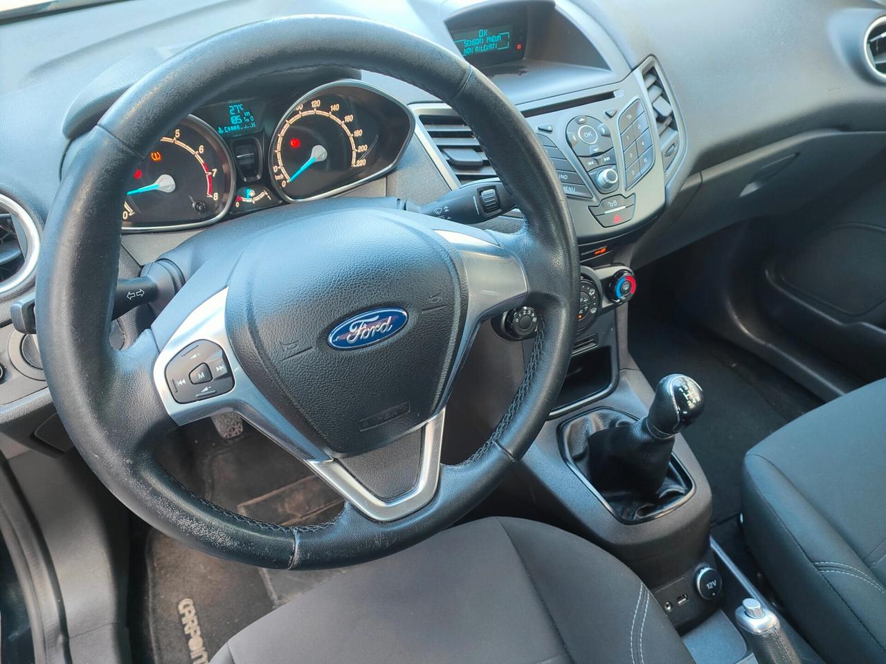 Ford Fiesta 1.2 60CV 5 porte Titanium