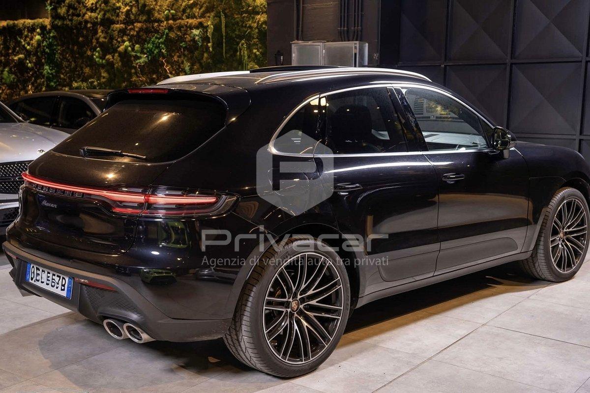 PORSCHE Macan 2.0