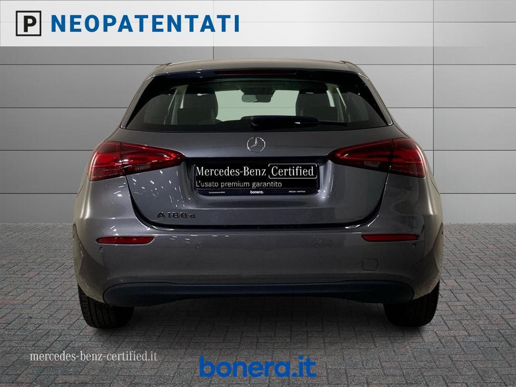 Mercedes Classe A 180 180 D Advanced 8G-DCT