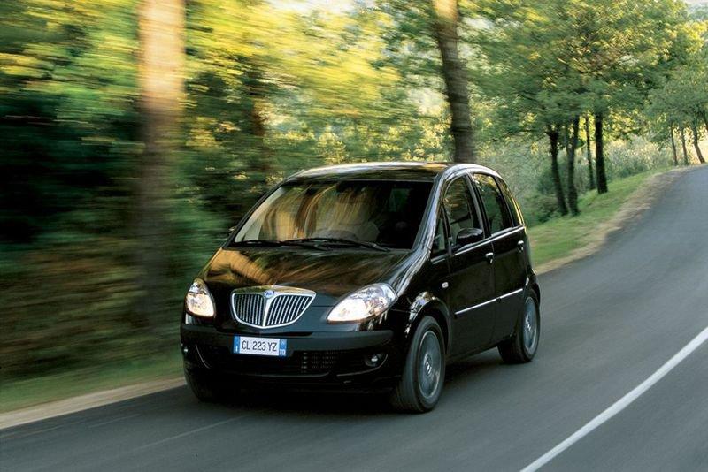 Lancia Musa I 2004 1.9 mjt Oro