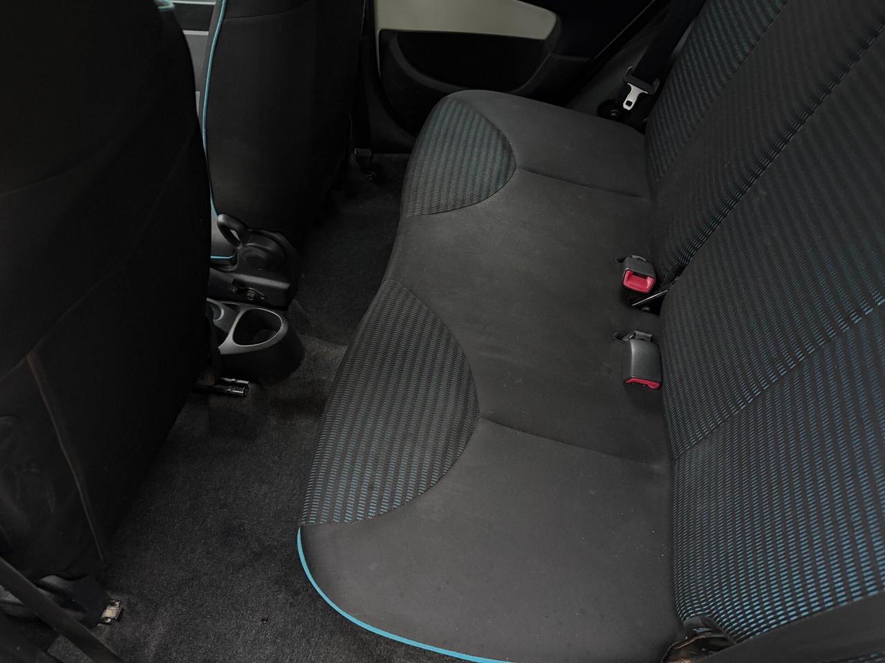 Peugeot 107 1.0 68CV 5p. Urban Move NEOPATENTATI